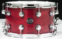 DRUM WORKSHOP SNARE DRUM PERFORMANCE LACQUER 14x8 Cherry Stain